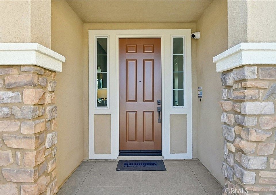 1st image of 41847 Oak Barrel Ct