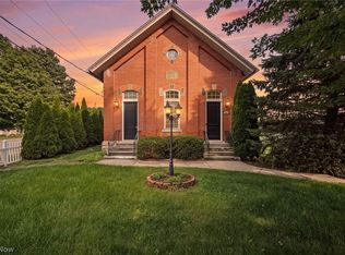 42764 Russia Rd, Elyria, OH 44035