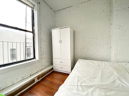 Rented by Voro NYC | media 24