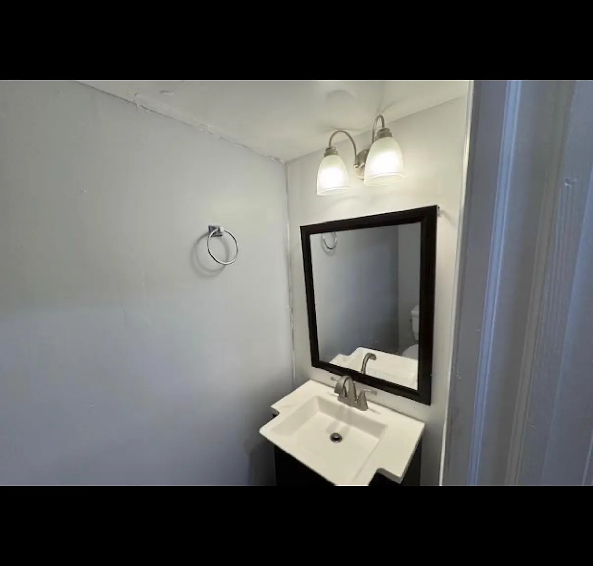 3 bed, 2.5 bath, 1440 sqft, $2,700 — Photo 4