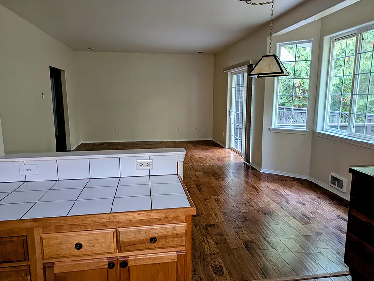 4766 Mason St — Photo 9