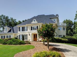 5677 Point West Dr, Oakwood, GA 30566