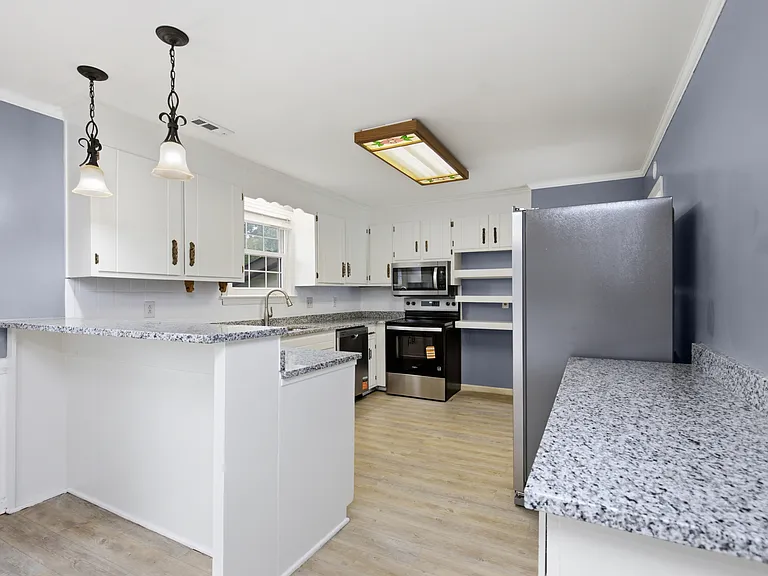 2510 Bicors Dr — Photo 15