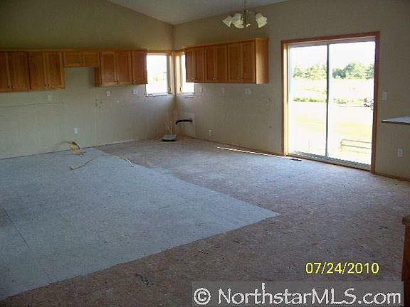 2nd image of 22528 Zion Parkway NW