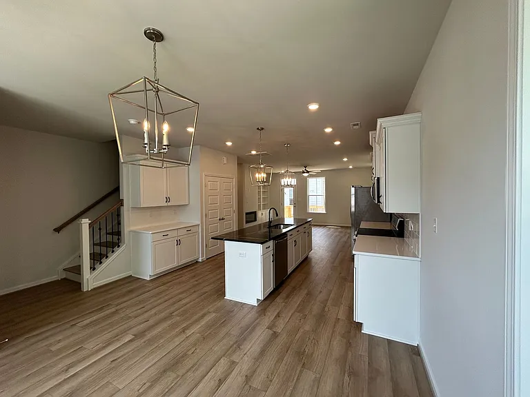 101 Avenda Ln — Photo 13