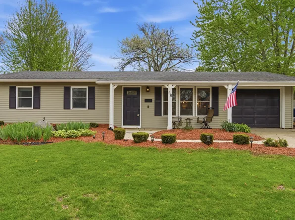 20 S Bereman Rd, Montgomery, IL 60538