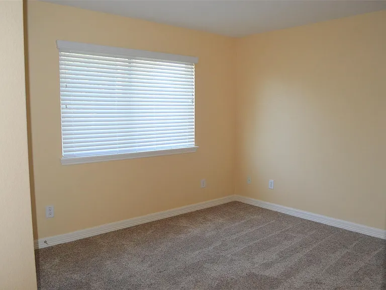 6210 Marble Hollow Ln — Photo 31