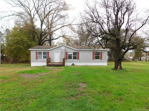 710 Lowland Dairy Rd, Mount Holly, NC 28120