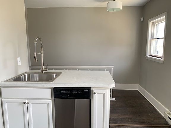 2nd image of 1202 N 2nd St APT 3
