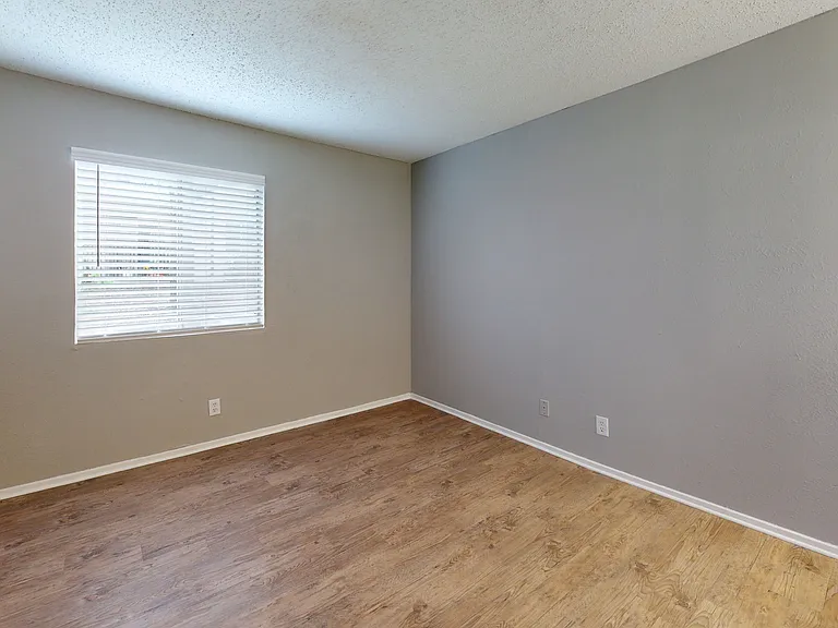 Addison Apartments at the Park — Photo 77