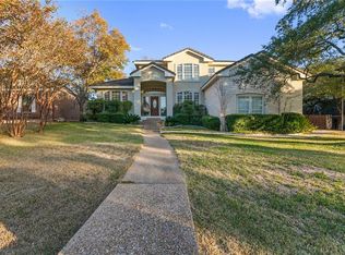127 Crest View Dr, Lakeway, TX 78734