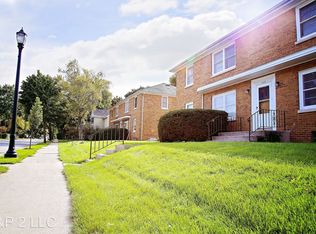 1009 12th Ave APT 3, Grafton, WI 53024