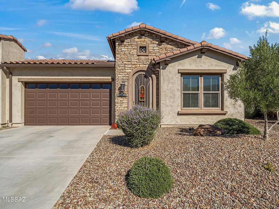 1st image of 62884 E Thunder Rock Dr