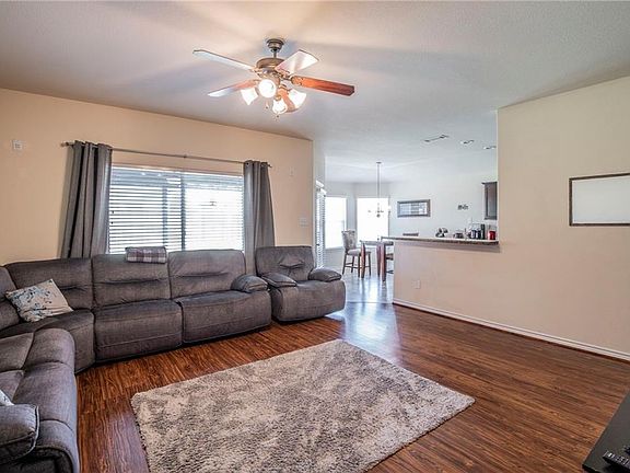 3rd image of 6509 Costa Dr