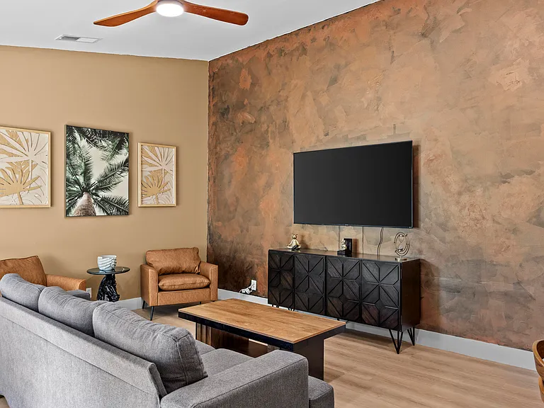 1368 Periwinkle Pl — Photo 4