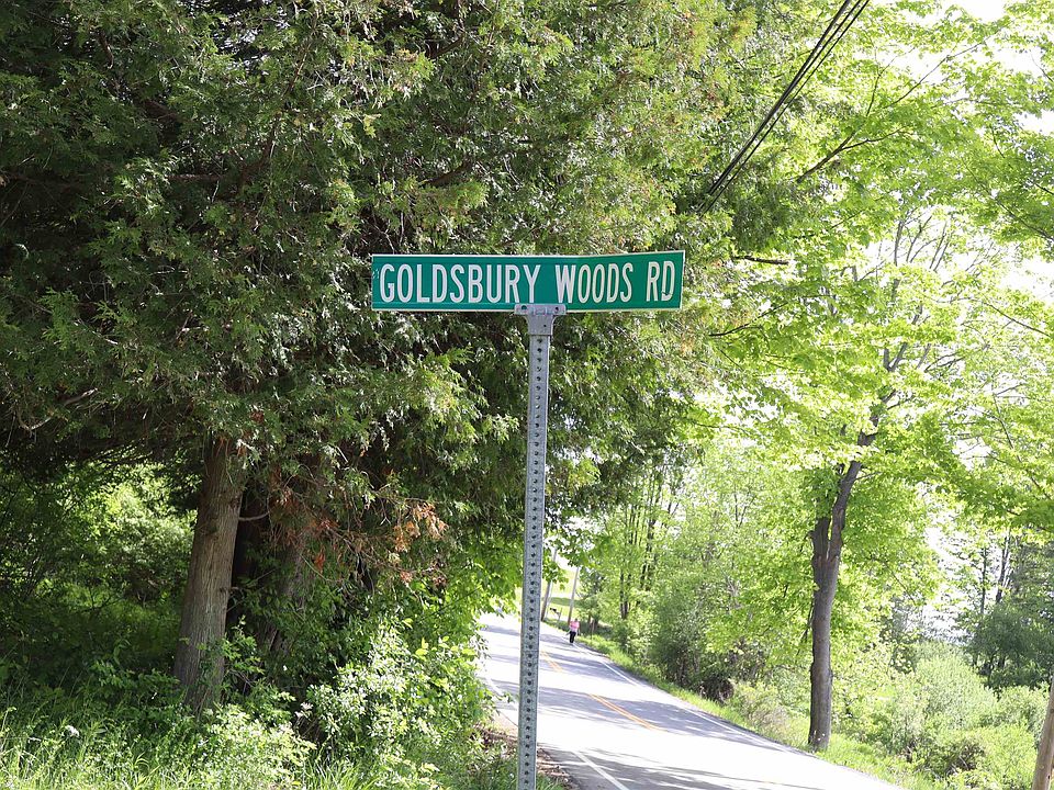 1st image of 8 Goldsbury Woods Road