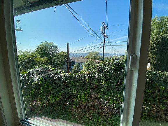 4th image of 3706 Cazador St