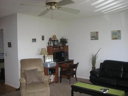 2nd image of 401 Us Highway 1 APT 205