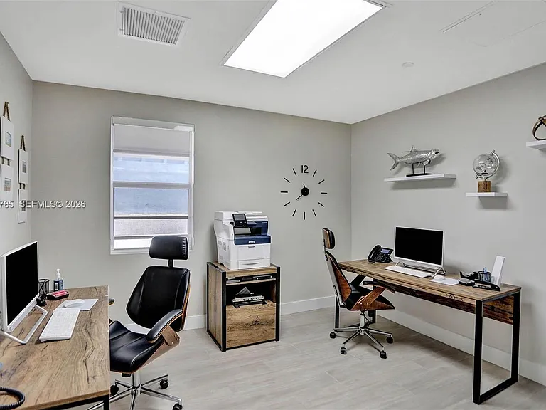 6917 Collins Ave #503 — Photo 50