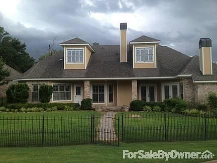4th image of 70 Turnbury Dr