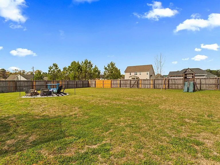 205 Long Neck Dr — Photo 25