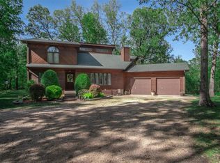 22901 Gardner Rd, Lebanon, MO 65536