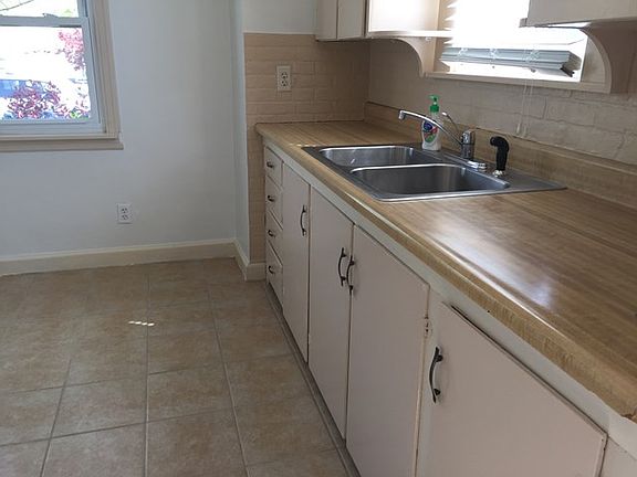 5th image of 657 Keen Ave