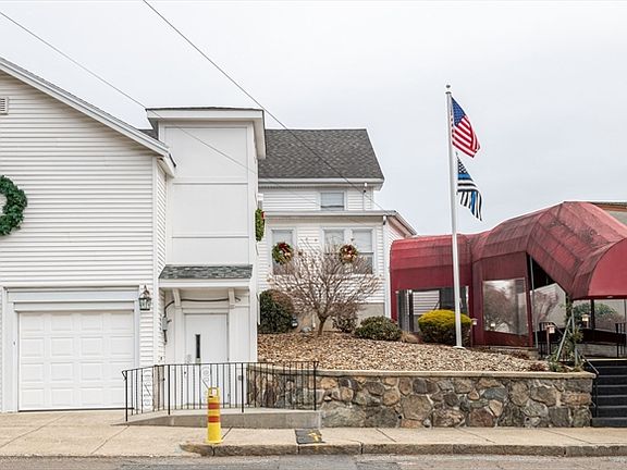 2nd image of 11 Linden St
