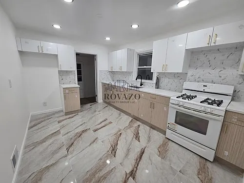 1283 Broadway Photo 1