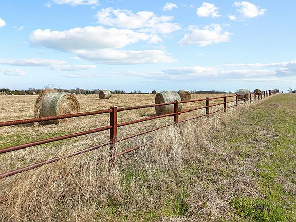 3rd image of Tbd Crews Rd