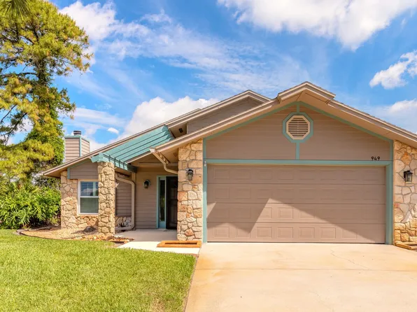 949 N Lakewood Ter, Port Orange, FL 32127