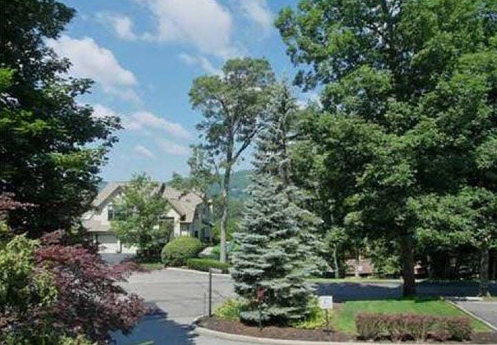 1st image of 2 Arapaho Ct