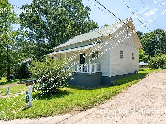 4th image of 189 Branch St