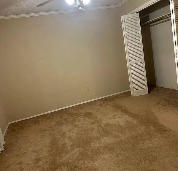 2208 Sprucewood Dr — Photo 8
