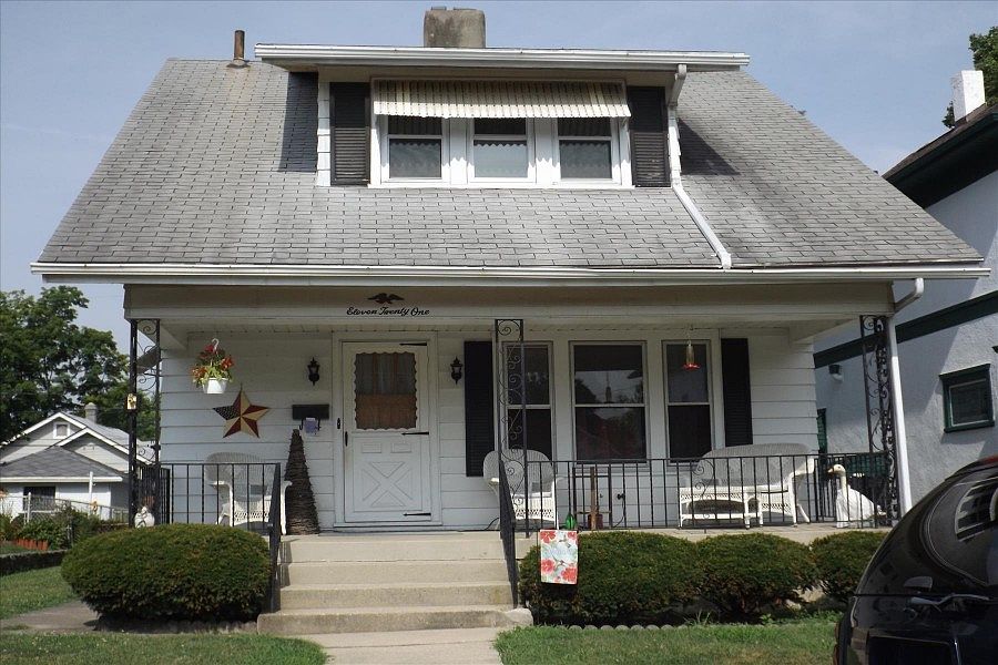 1st image of 1121 Creighton Ave