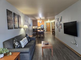 111 Center St #250, Lake Geneva, WI