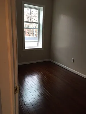 Rented by Living Dream Realty | media 15