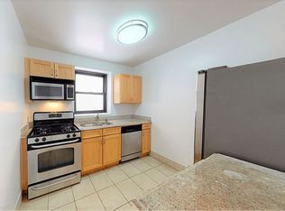 301 E 47th St APT 4A, New York, NY 10017