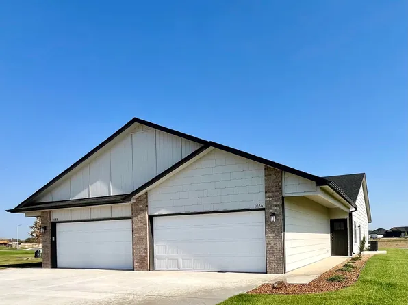 1086 W Trek Ct, Goddard, KS 67052