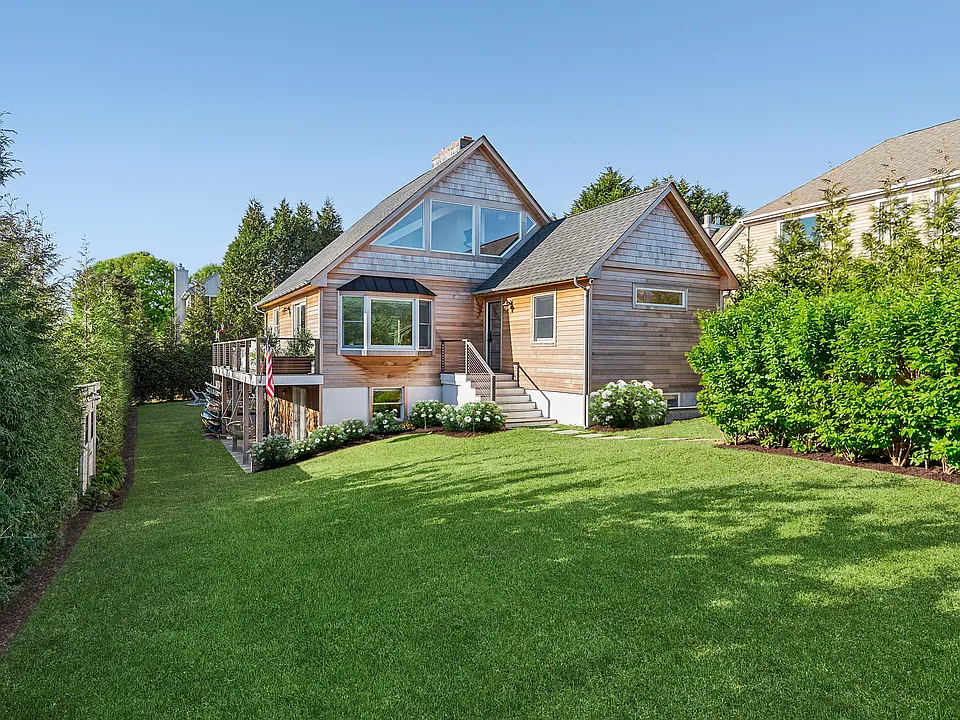 8 Rehan Ave