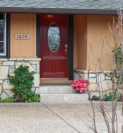 3rd image of 1674 Milroy Pl