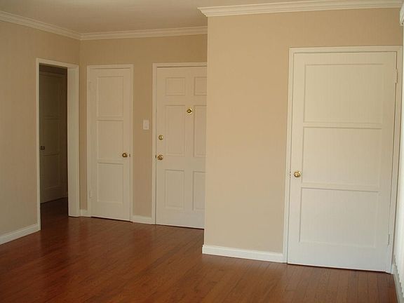 4th image of 1501 W Alameda Ave