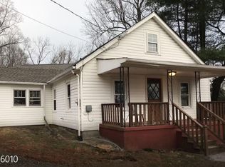 (Undisclosed Address), Asheville, NC 28806
