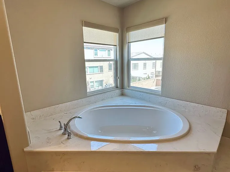 9842 Russian Hill St — Photo 43