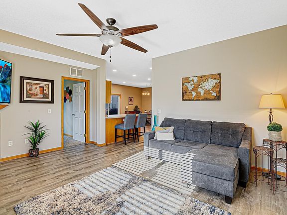 4th image of 15339 Chili Ct