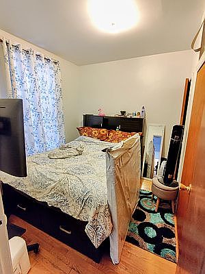 5th image of 30-59 32nd St #23