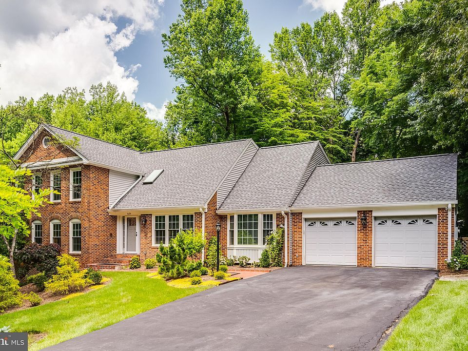 1st image of 6094 Arrington Dr