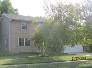 206 N Bridge Rd, Dekalb, IL 60115