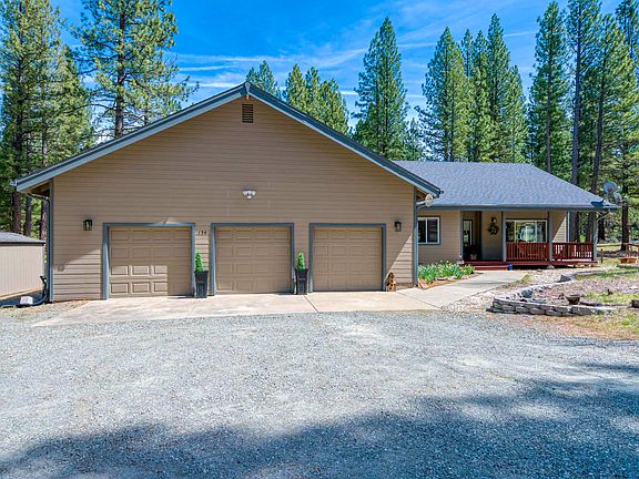 3rd image of 154 Cody Dr