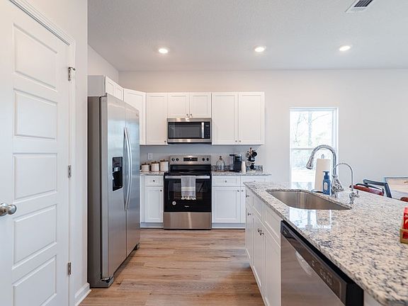 5th image of 6412 Abney Ct